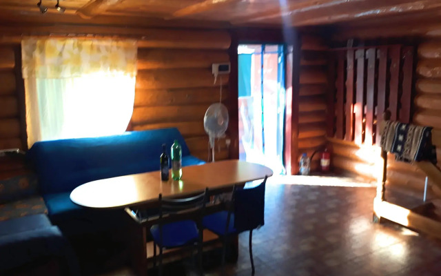 V Lesu U Morya Guest House
