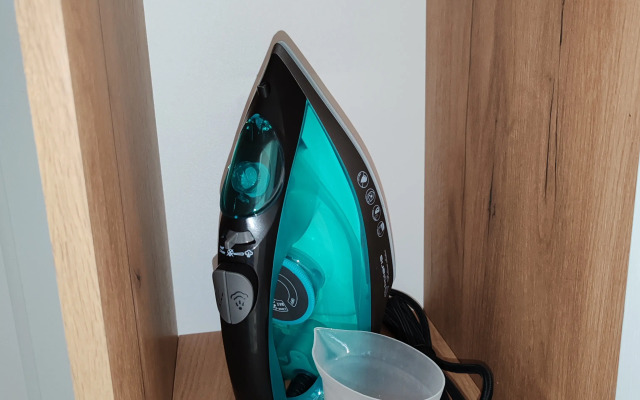 Uyutnaya Ryadom S Morem I Dikim Plyazhem Flat