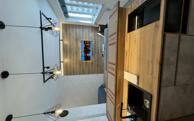 Shikarnaya Novaya Studiya V Tsentre Flat