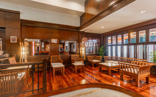 Rattana Karon Beach Hotel