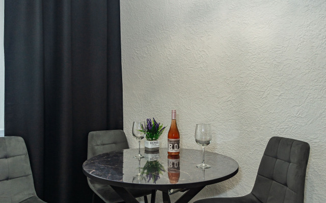 Loft Na Zvezde Stolitsy Flat