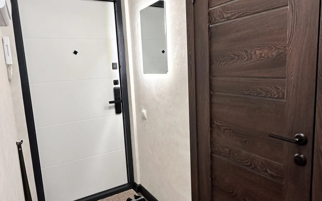 Studiya Karaulnaya 39A Flat