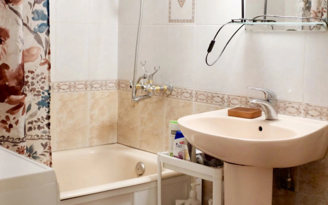 Квартира Творчесская квартира на Жуковского 6