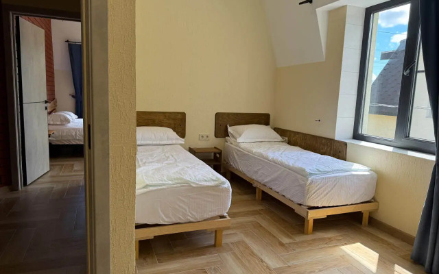 Na Shakhtyorov 28 (5) Private House