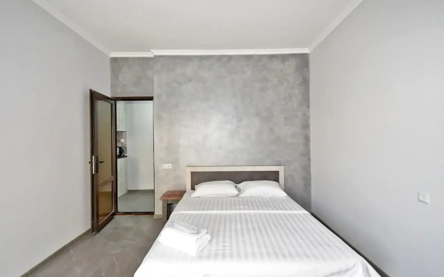 Sirik hotel Guest house