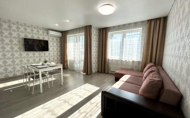 FSF Dvuhkomnatnye (24 etazh) s Kofemashinoj i Massazherom Apartments