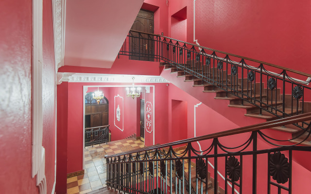 GM u Krasnoj Ploshhadi i Kremlja Apartments