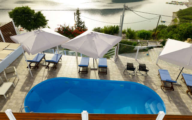 Lake View Suites Hotel