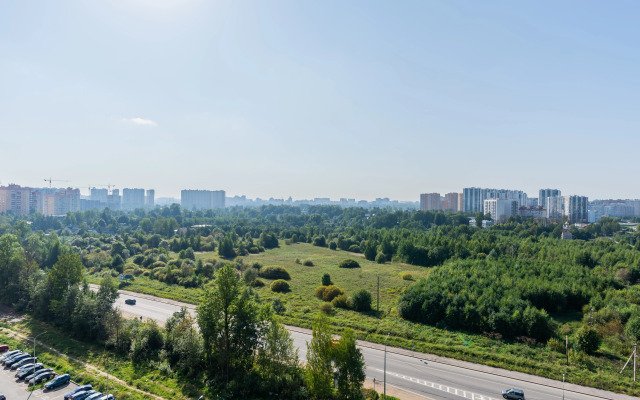 Uyutnaya Svetlaya S Vidom Na Zakat Flat
