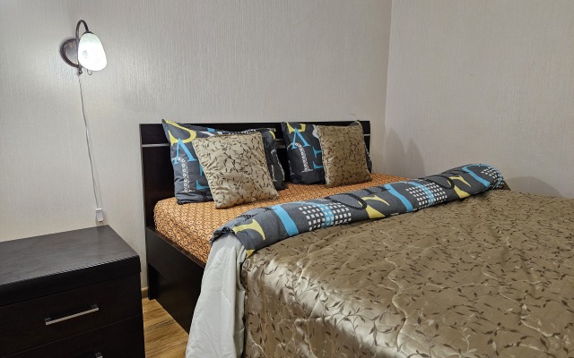 Udobno Paspolozhehnaya V Shagovoj Dostupnosti Ot Metpo Ctpogino Flat