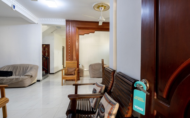 Yoho Mount Peace Hotel
