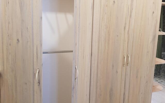 Bliz Verkhnego Ozera S Vidom Na Zakaty Flat