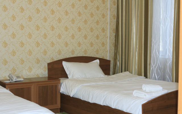 Life Hotel