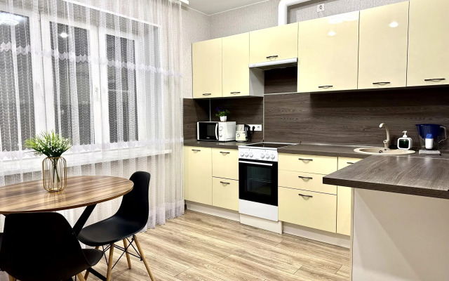 Квартира двухкомнатная Cети апартаментов На время