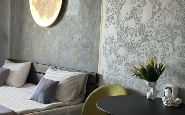 Moon Laith Apartments
