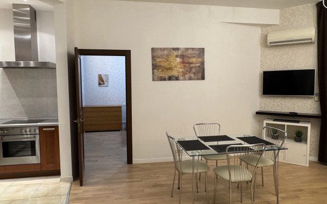 KvartiraSvobodna-Michurinskiy prospekt 3 Apartments