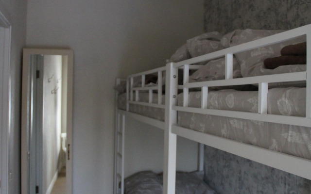 Dom Khvostova Guest house