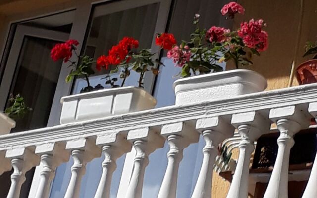 Eleon Guest House