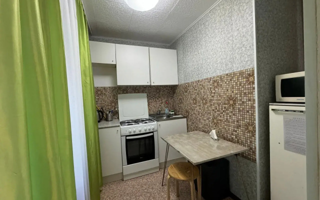 Na Chernikovskoy 43 Flat