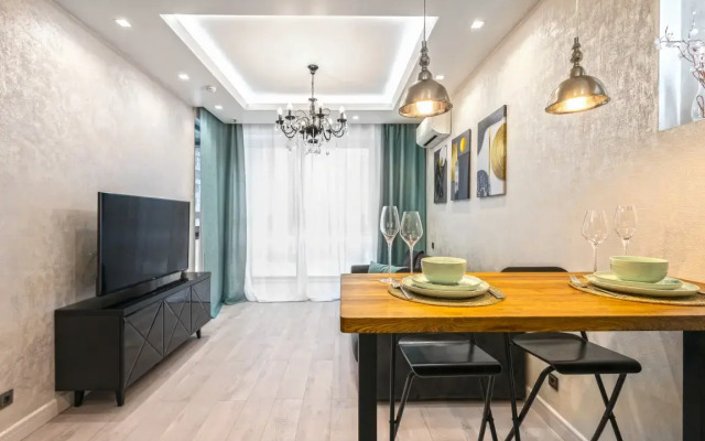 Апартаменты Бизнес с Балконом Elite Apartments