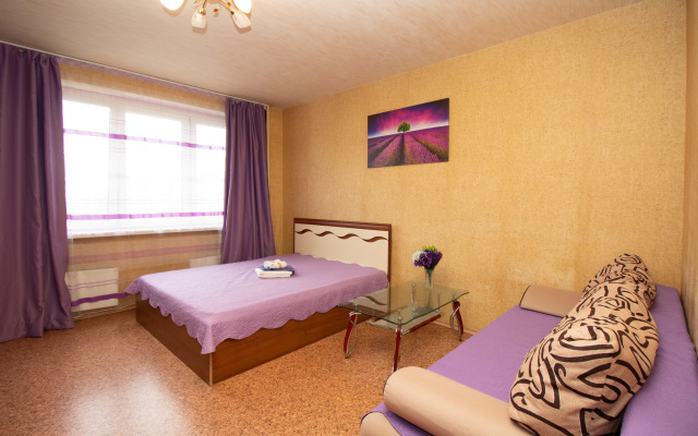 Na Molodogvardeyskoy 34 Apartment