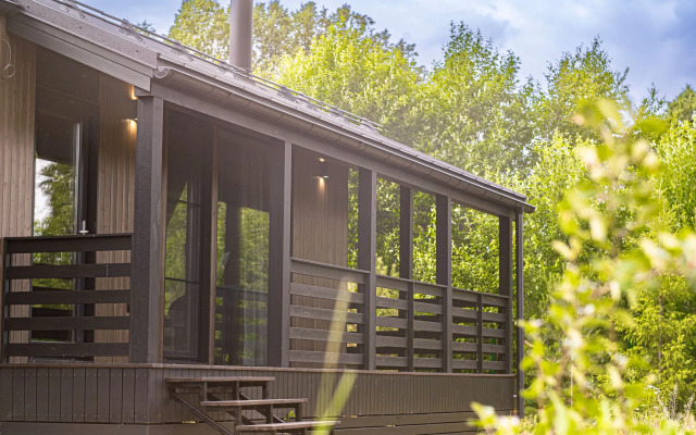 Отель Русские сезоны Эмбиент парк