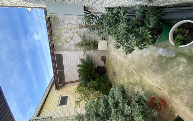 Na Prosvescheniya 152/2 Guest house