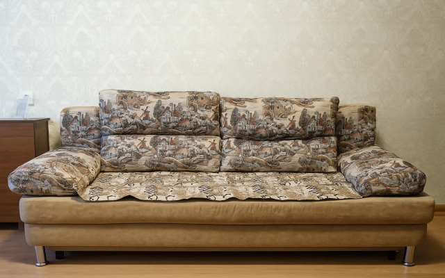 Квартира просторная на Проспекте 50 лет