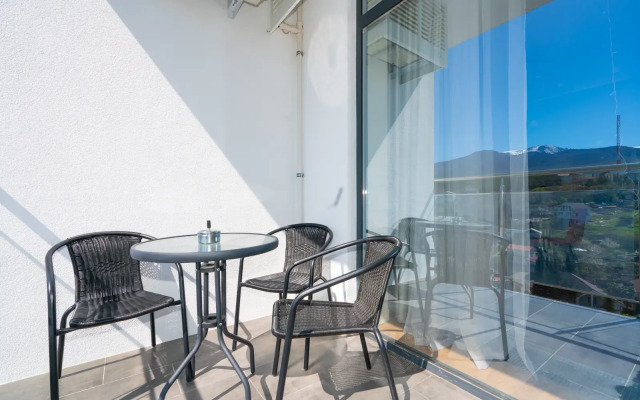 LS-Relax Time Apartments
