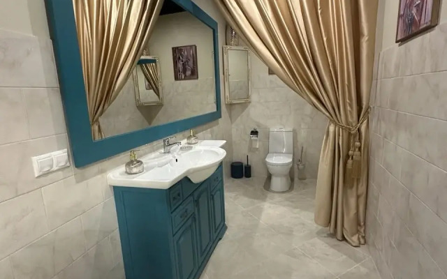 Surozhskiy Boutique Hotel