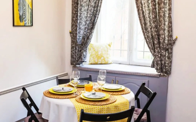 Dvuhkomnatye s dzhakuzi Apartments