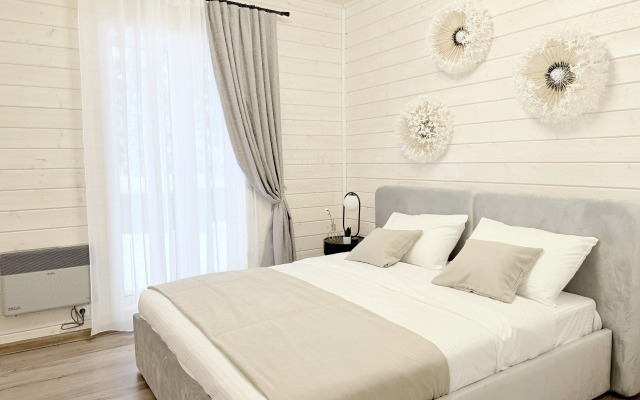 Частный дом В лесу