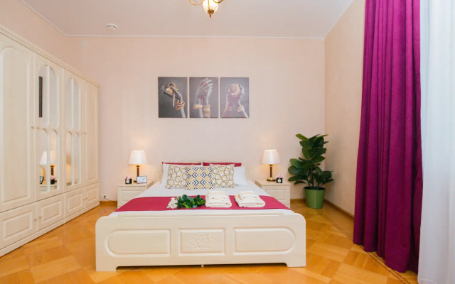 Квартира для бoльшoй сeмьи