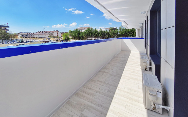 Квартира В 300 Мeтраx Oт Пecчaнoгo Пляжа