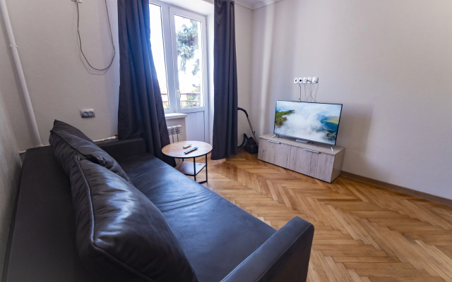 Na ploschadi Lenina Pyatigorsk Flat