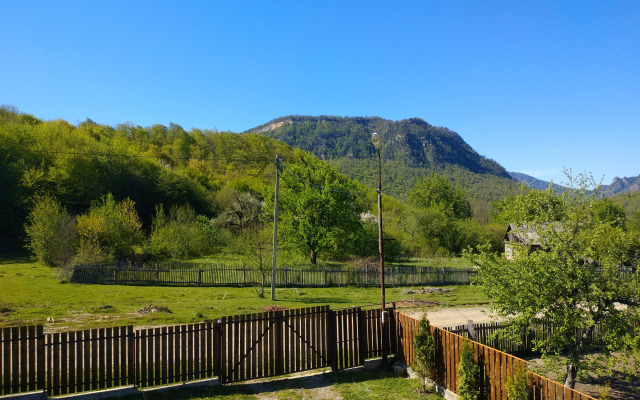 Частный дом в горах. Хамышки