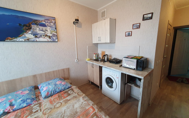 Uyutnaya Studiya na Matrosova Flat