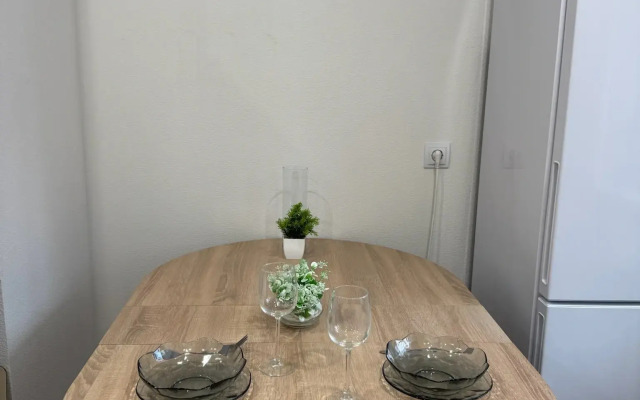 Na Ulitse Shuvalova 12 Flat
