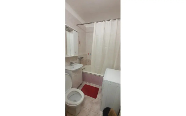 Ul. Komunny 3 Apartments