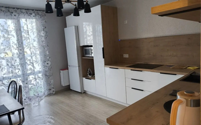 Квартира Двухкомнатная День и Ночь на Димитрова 51А