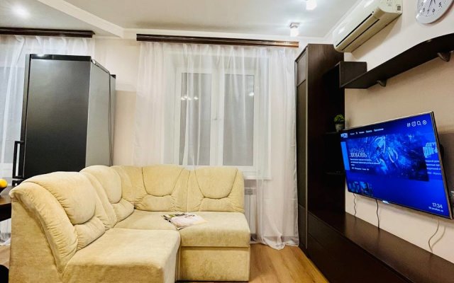 Уютная 3-х комнатная квартира у метро Академическая
