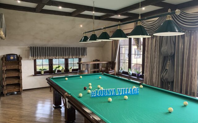 Lobnya Village Villa