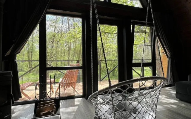 Частный дом Пещера