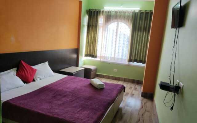 La Casa Hotel