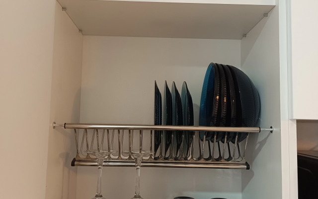 Vdali Ot Suety Flat
