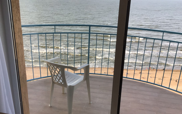 Apartment Priboy 05 by the sea for relaxation and wellness
