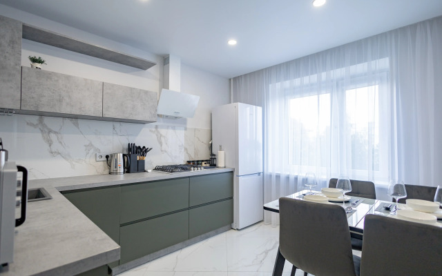 Aktsent Flat