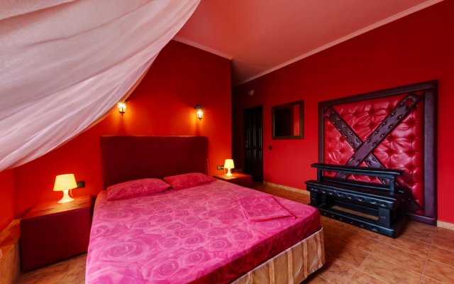 Marton Pashkovskiy Hotel