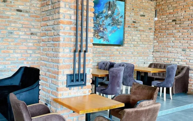 Gloriya Hotel