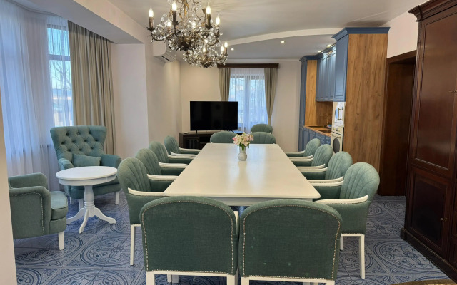 Вилла Коттедж "Торик"